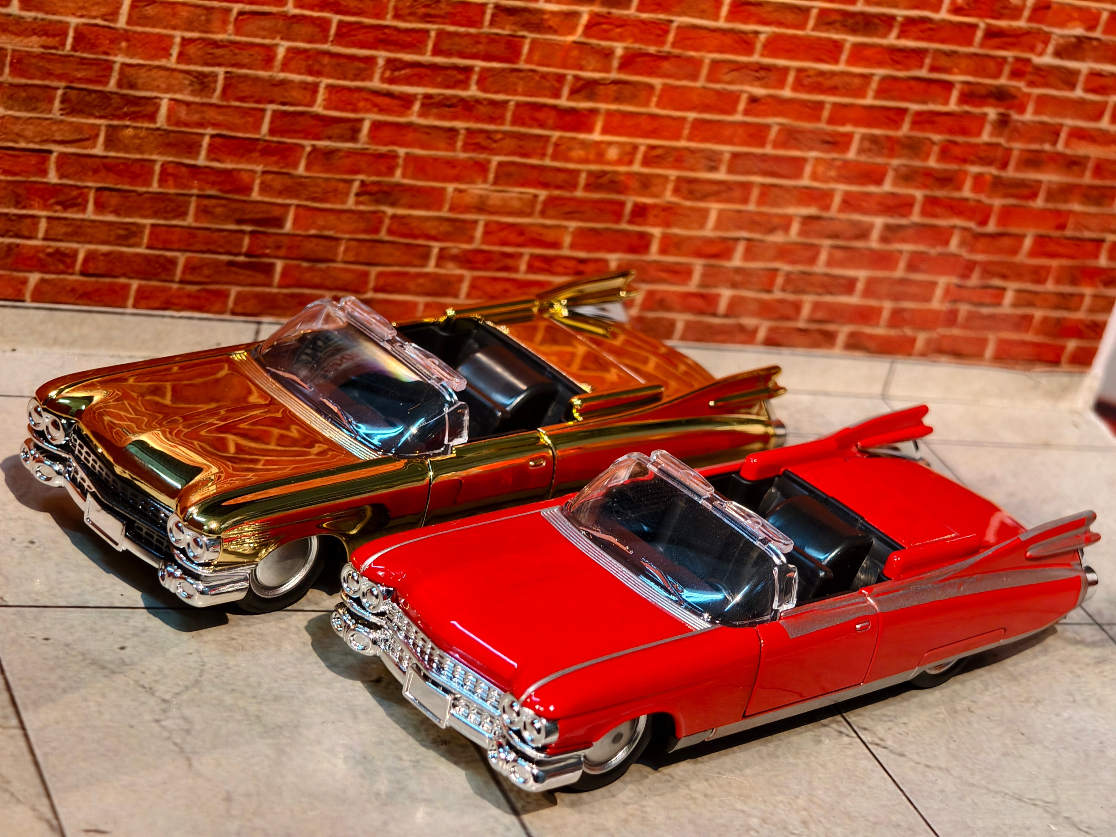 1:36 Scale 1959 Cadillac Eldorado Biarritz Convertible - Vintage Series