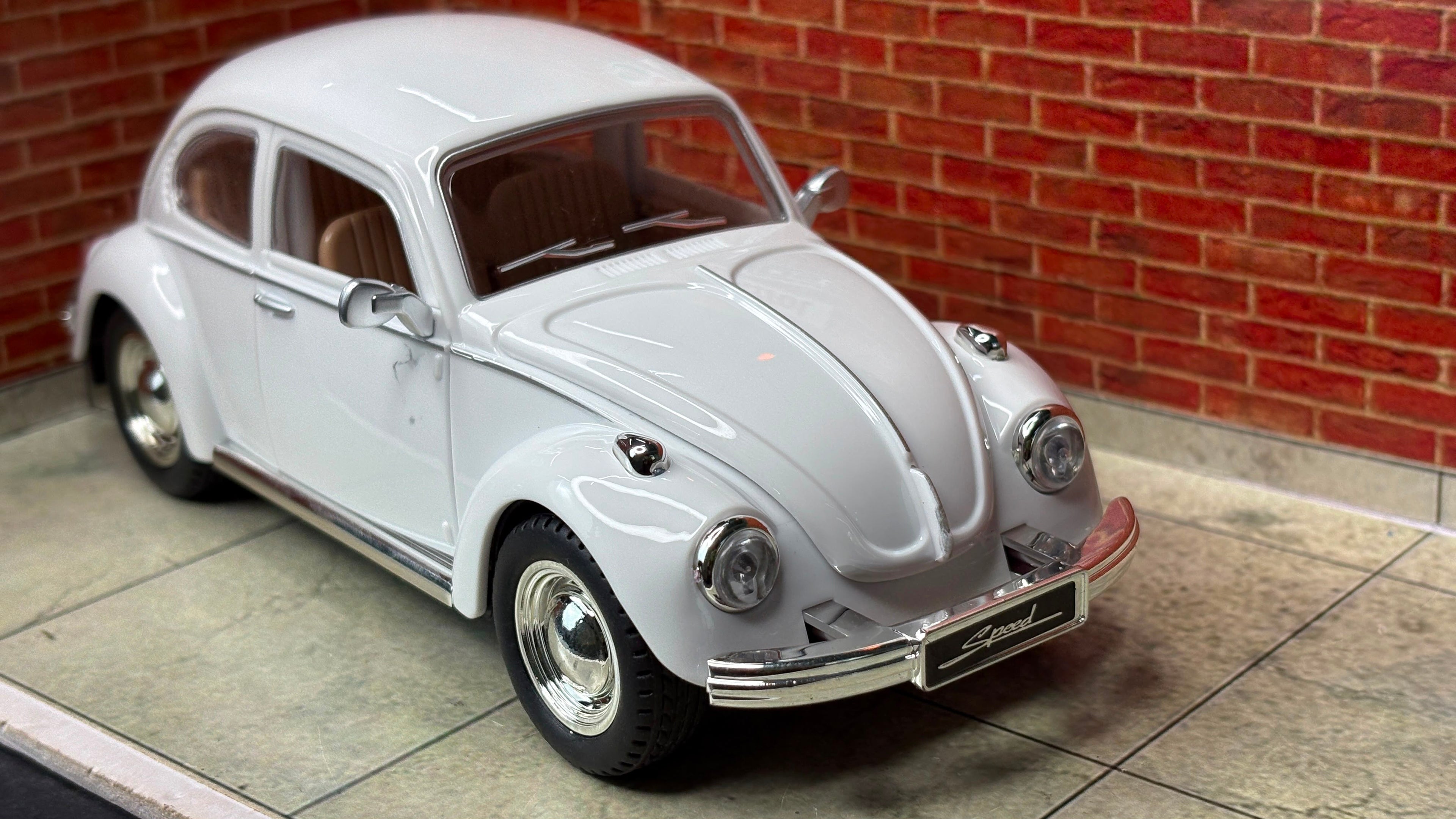 Volkswagen Beetle 1:24 Scale ABS Premium Detailing