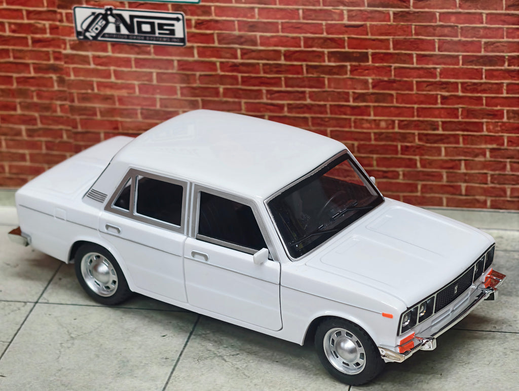 Lada 2106 (VAZ-2106 Zhiguli)1:24 Scale Premium Detailing ABS Material