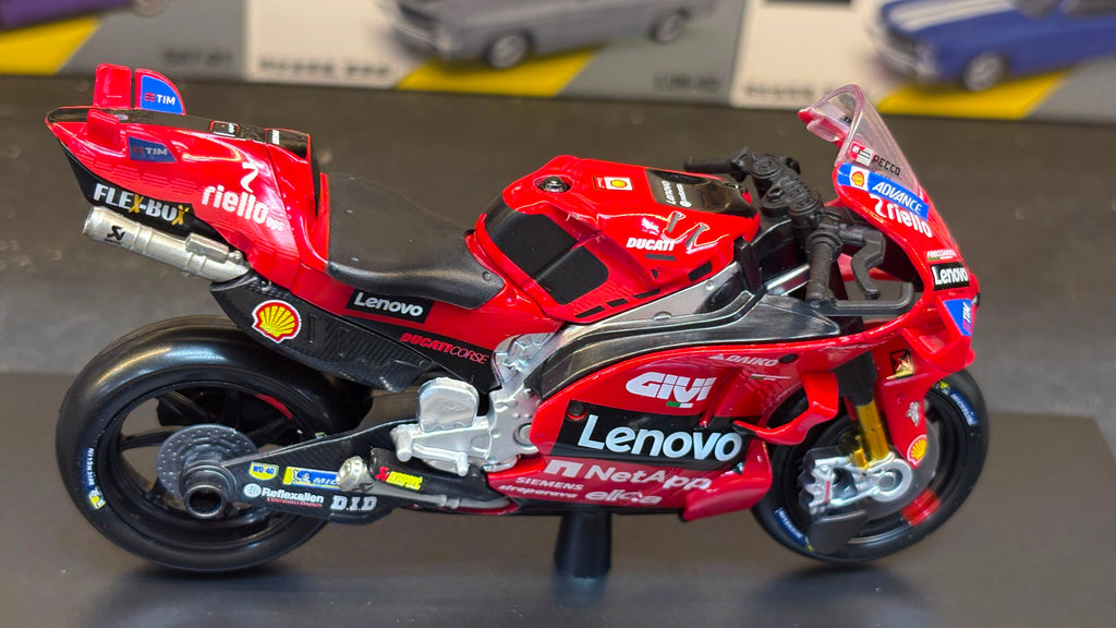 2024 Ducati Desmosedici GP #1 Moto GP Pecco 1:18 Maisto Licensed Diecast Scale Model Bike