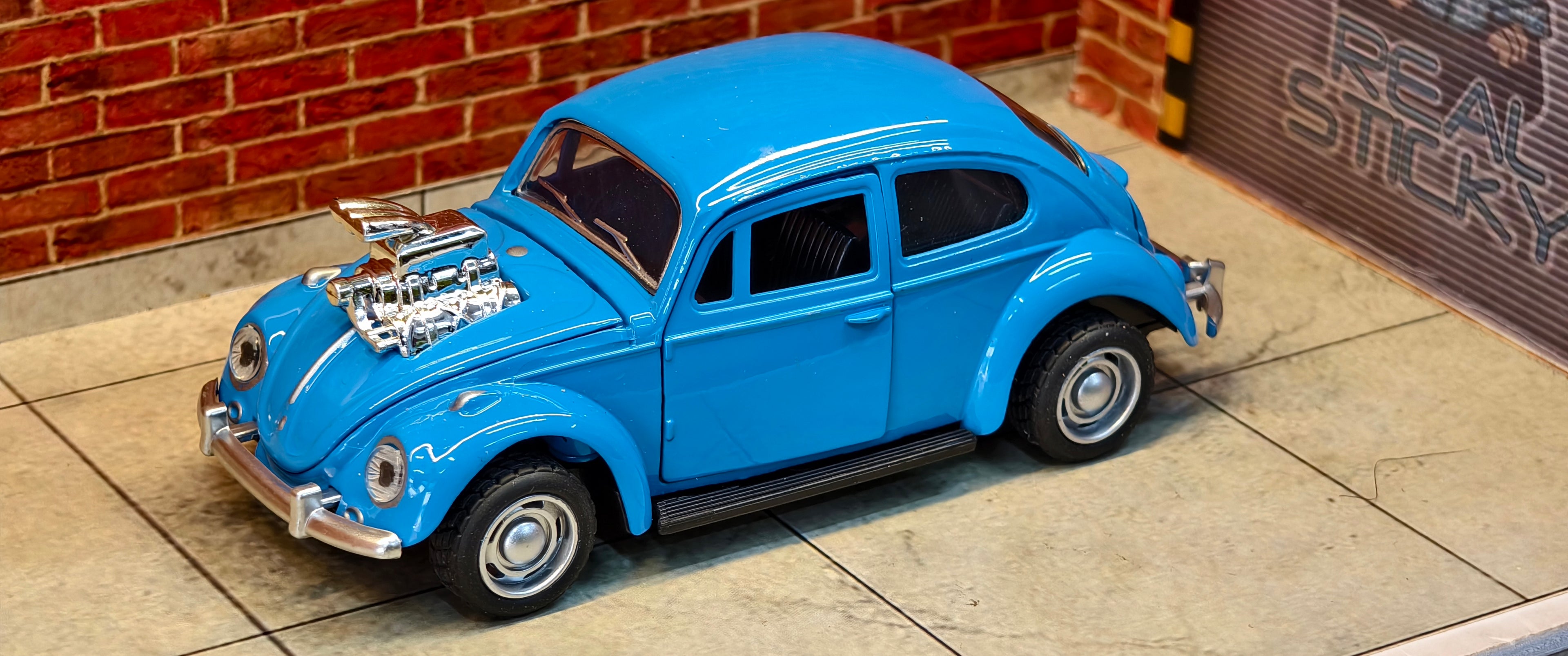 Volkswagen Beetle Super Charger Model 1:32 Scale