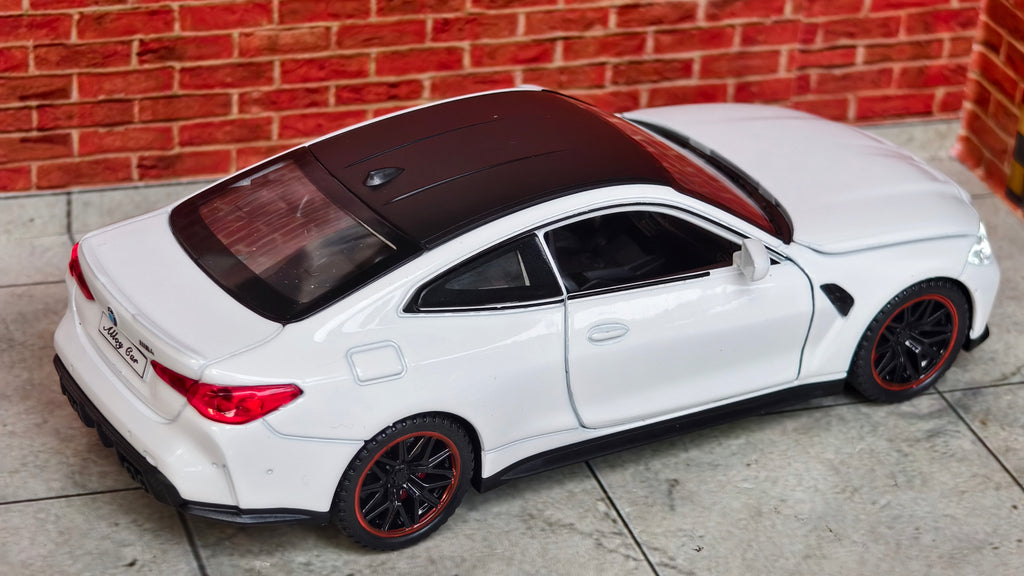 BMW M4 Competition (G82) 1:32 Scale Premium Detailing