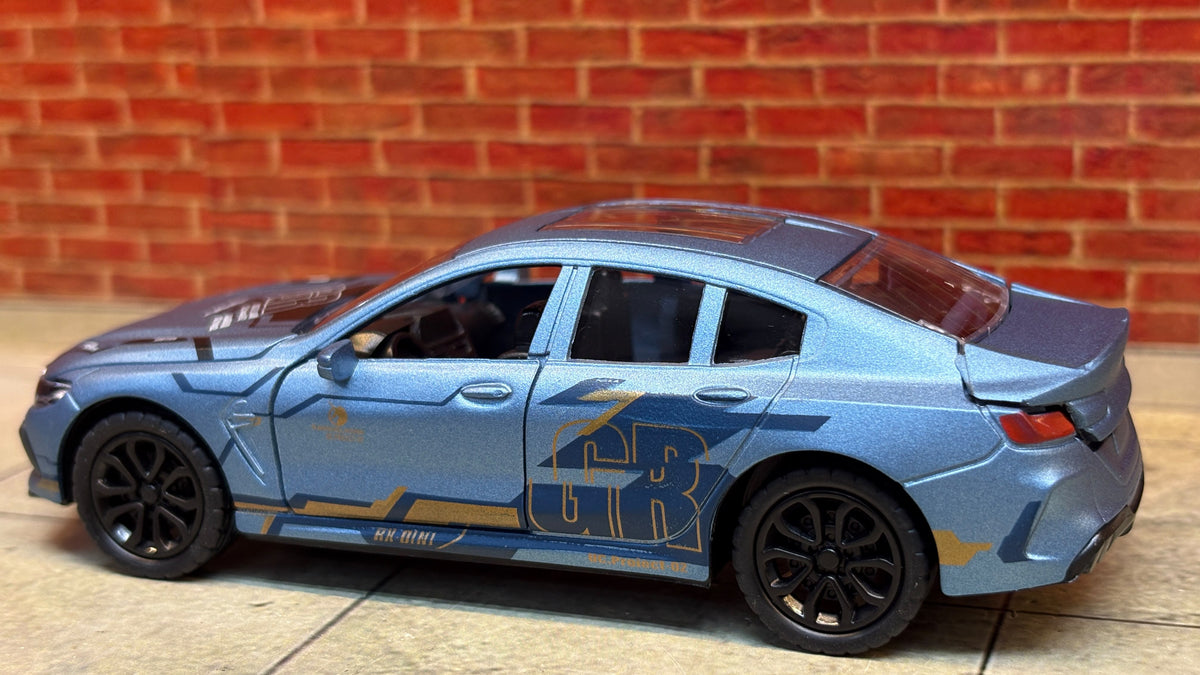 BMW M8 Gran Coupé (F93) 1:36 Scale Premium Detailing