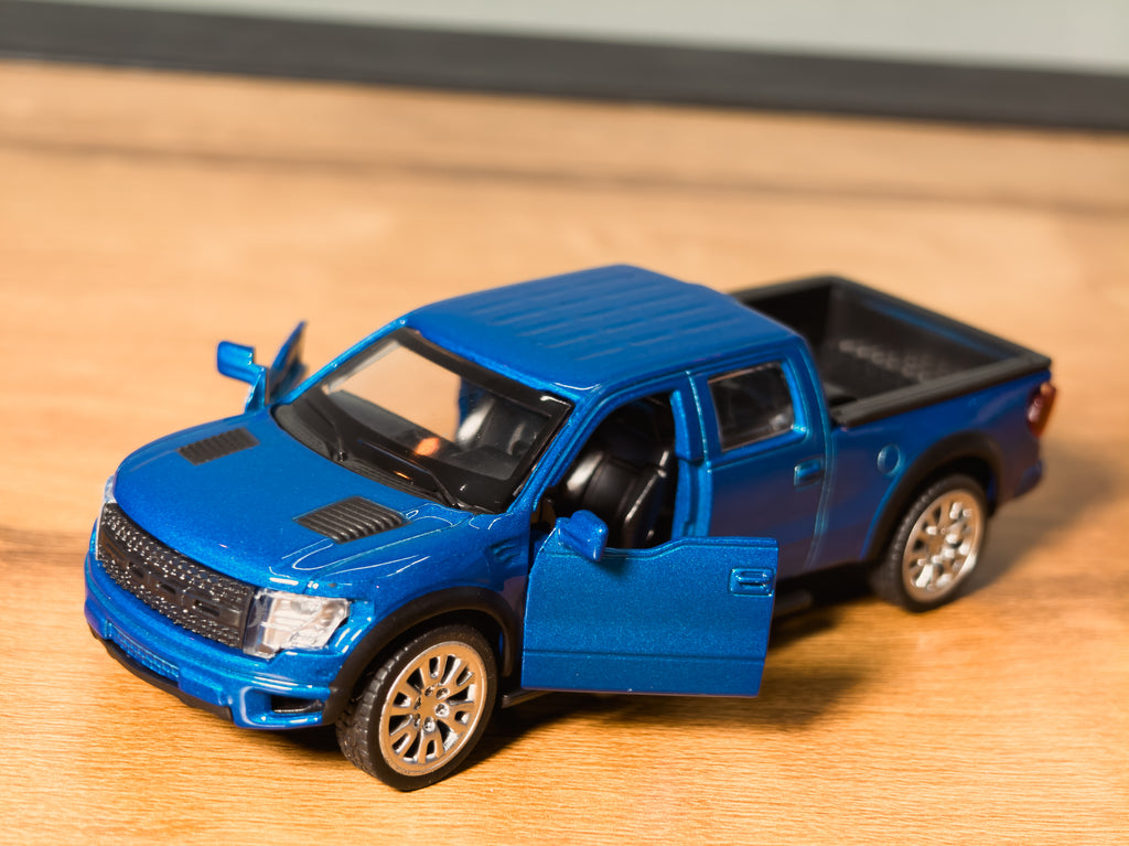 MSZ Official Licensed Ford F-150 SVT Raptor 1:52 Scale