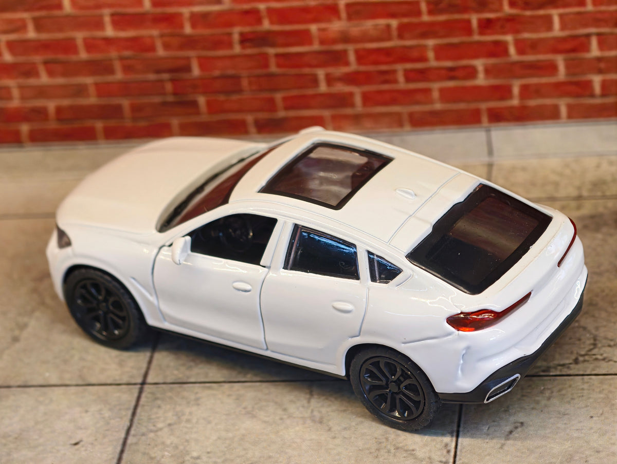 BMW X6 1:43 Scale premium detailing