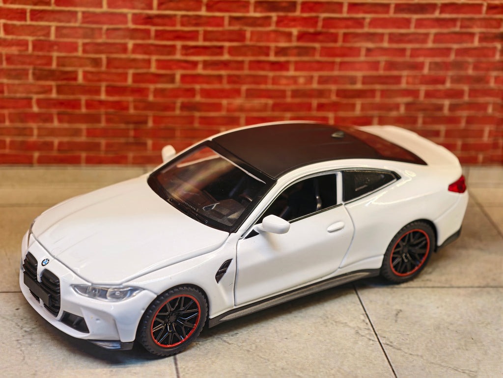 BMW M4 Competition (G82) 1:32 Scale Premium Detailing