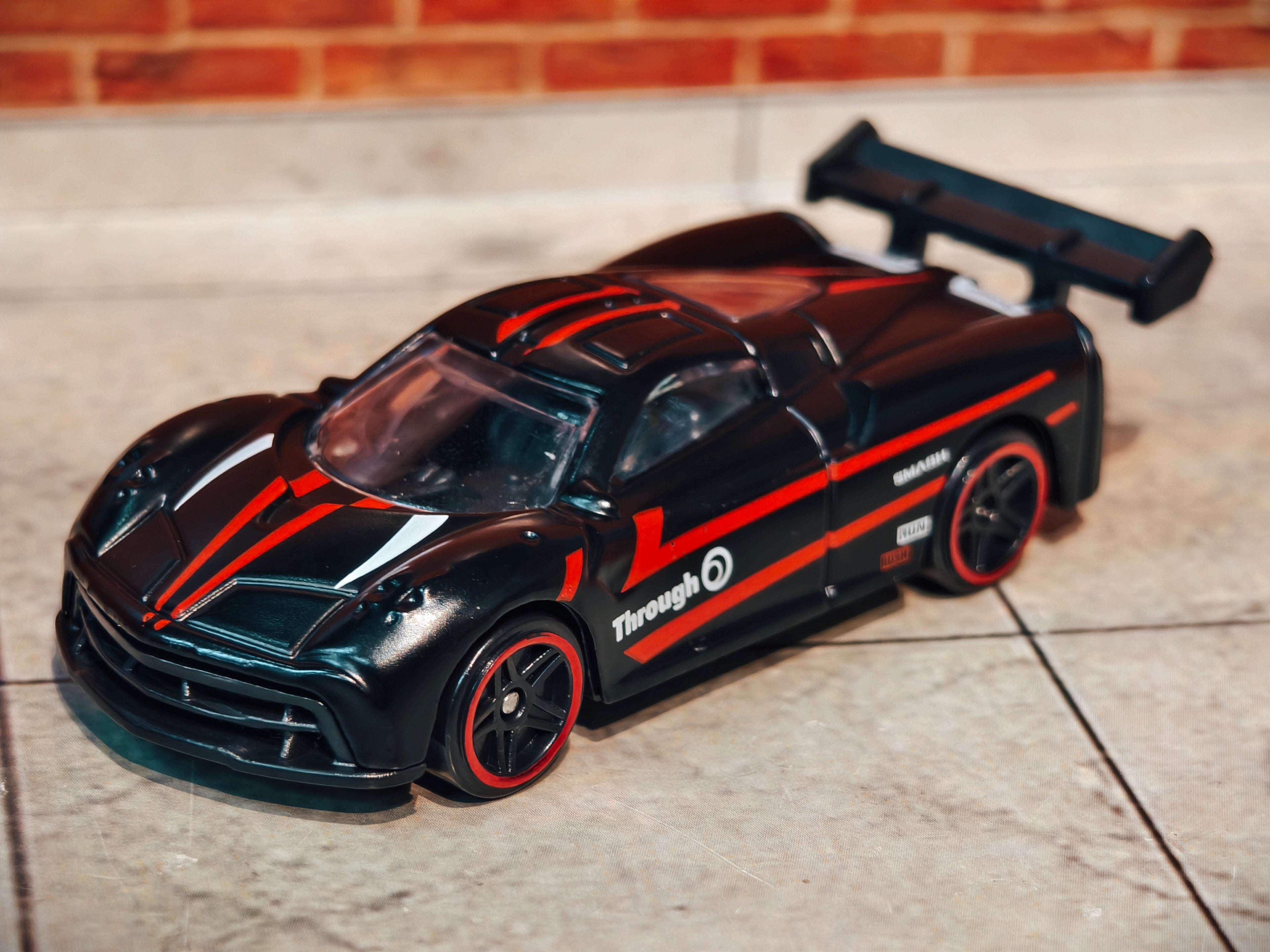 Pagani Zonda R 1:64 Scale in Acrylic Box