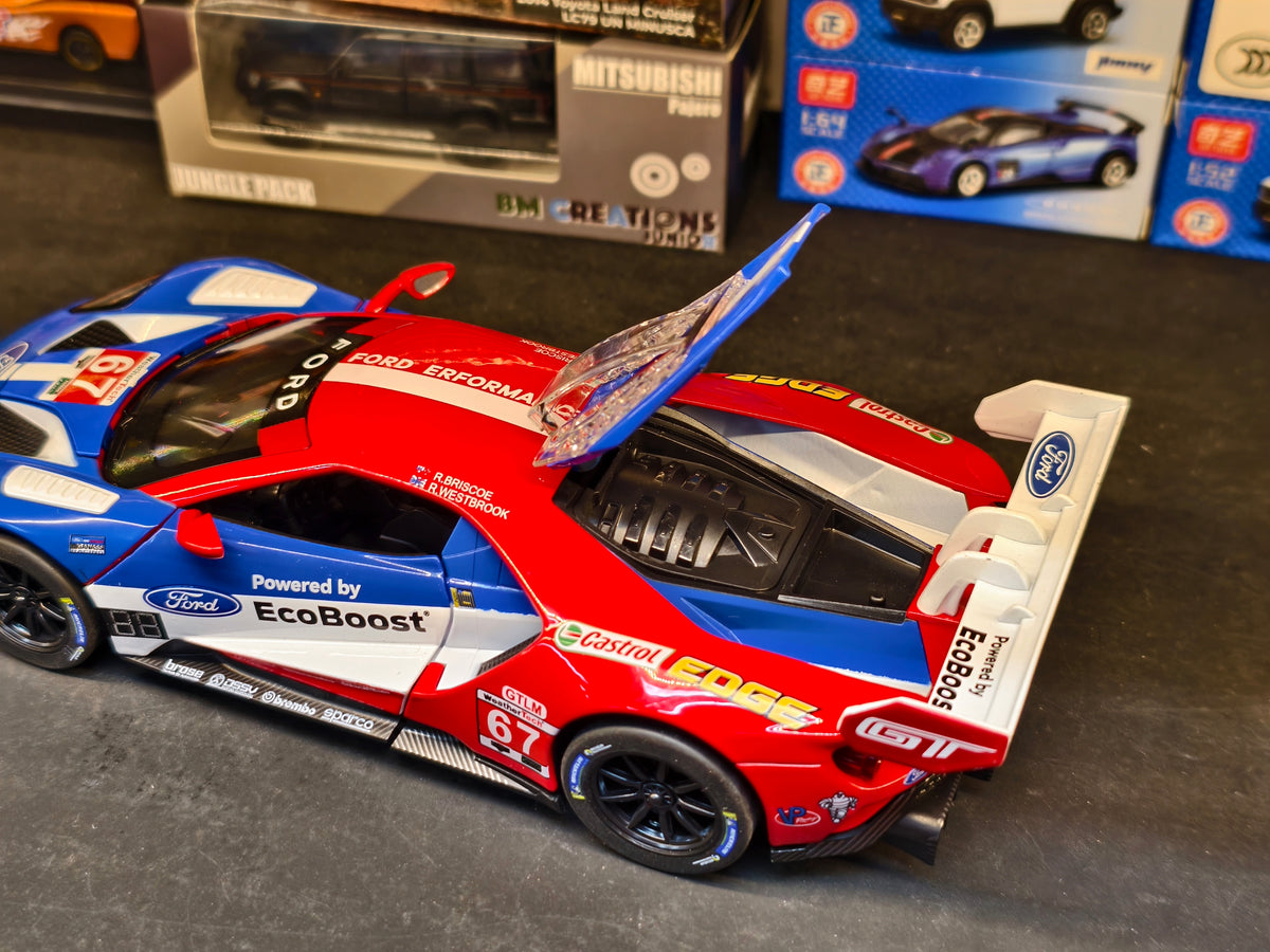 Ford GT MK II 1:24 Scale Premium Licensed Scale model