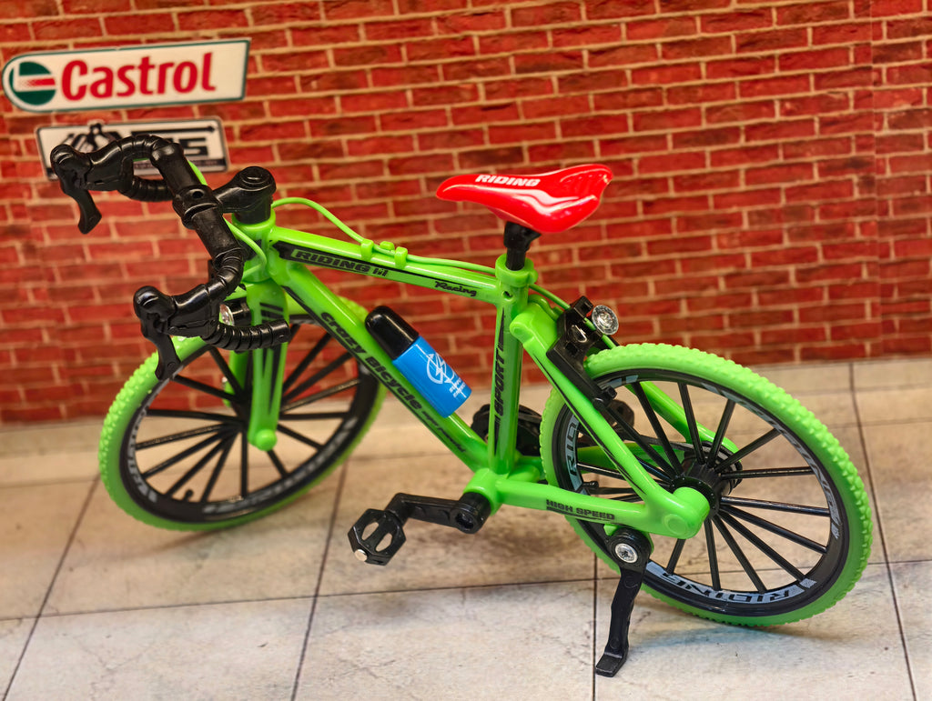 Mountain Bike 1:8 Scale ABS model