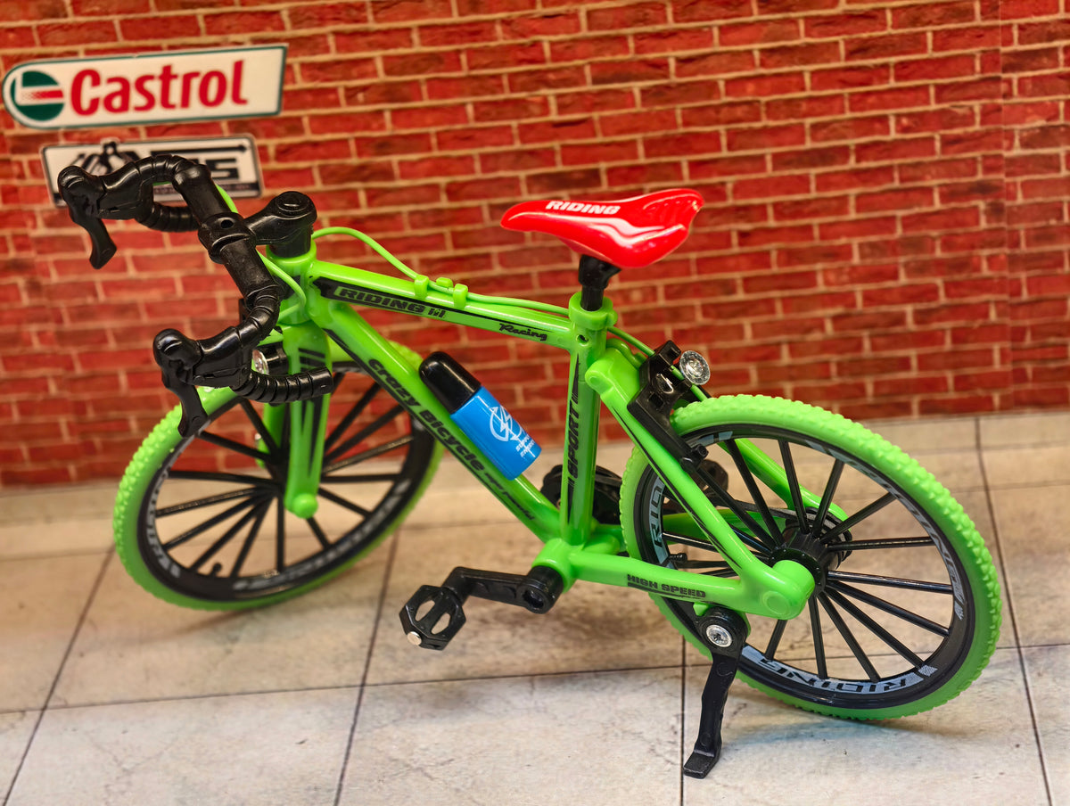 Mountain Bike 1:8 Scale ABS model