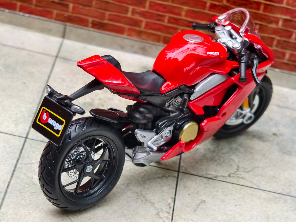 Burrago Official Licensed Ducati Panigale V4 1:18 Scale