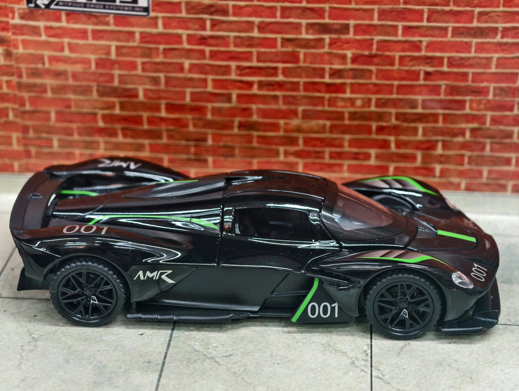 Aston Martin Valkyrie AMR Pro 1:32 Scale