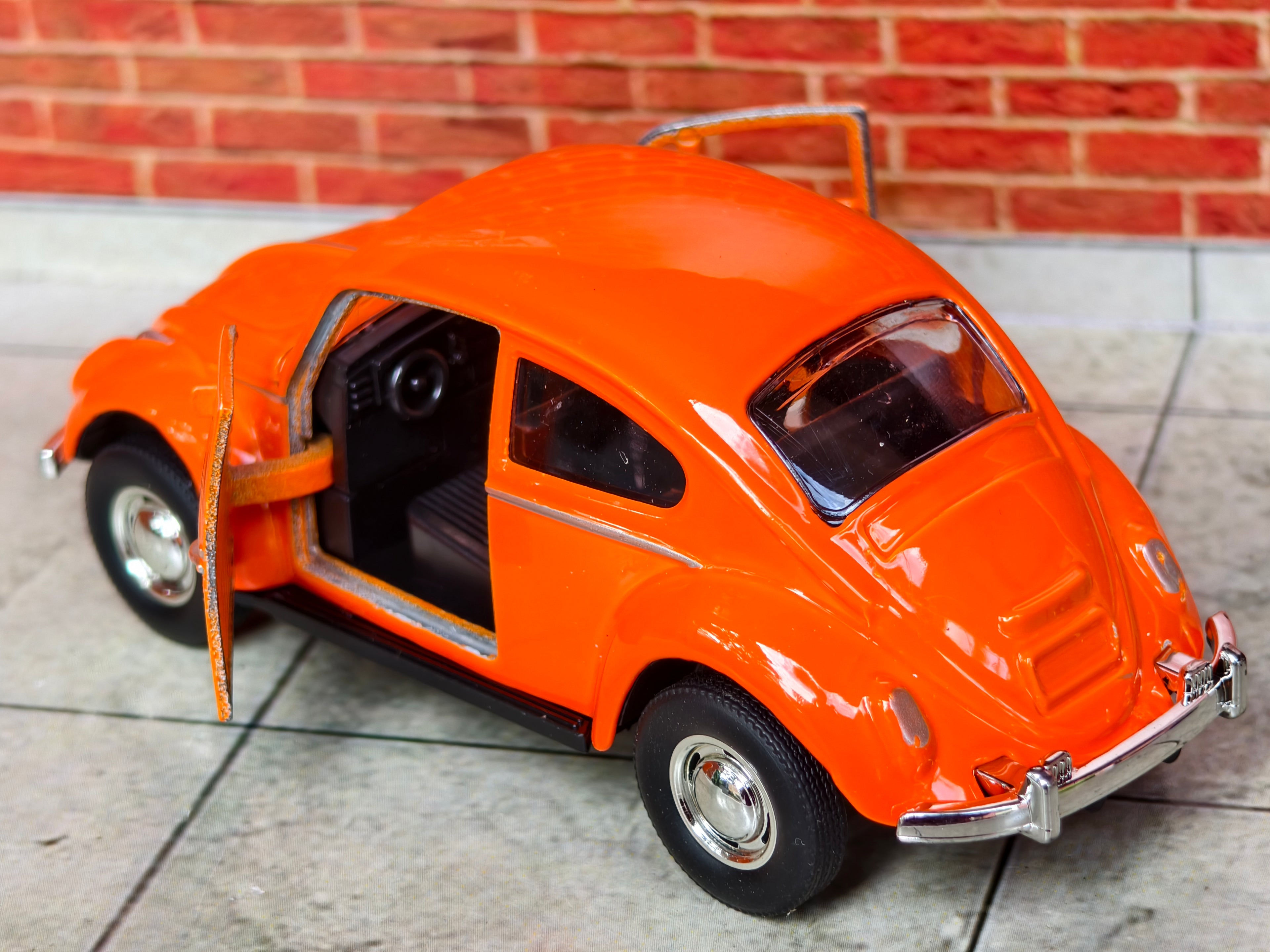 Volkswagen Classic Beetle 1:43 Scale