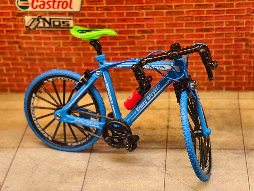 Mountain Bike 1:8 Scale ABS model