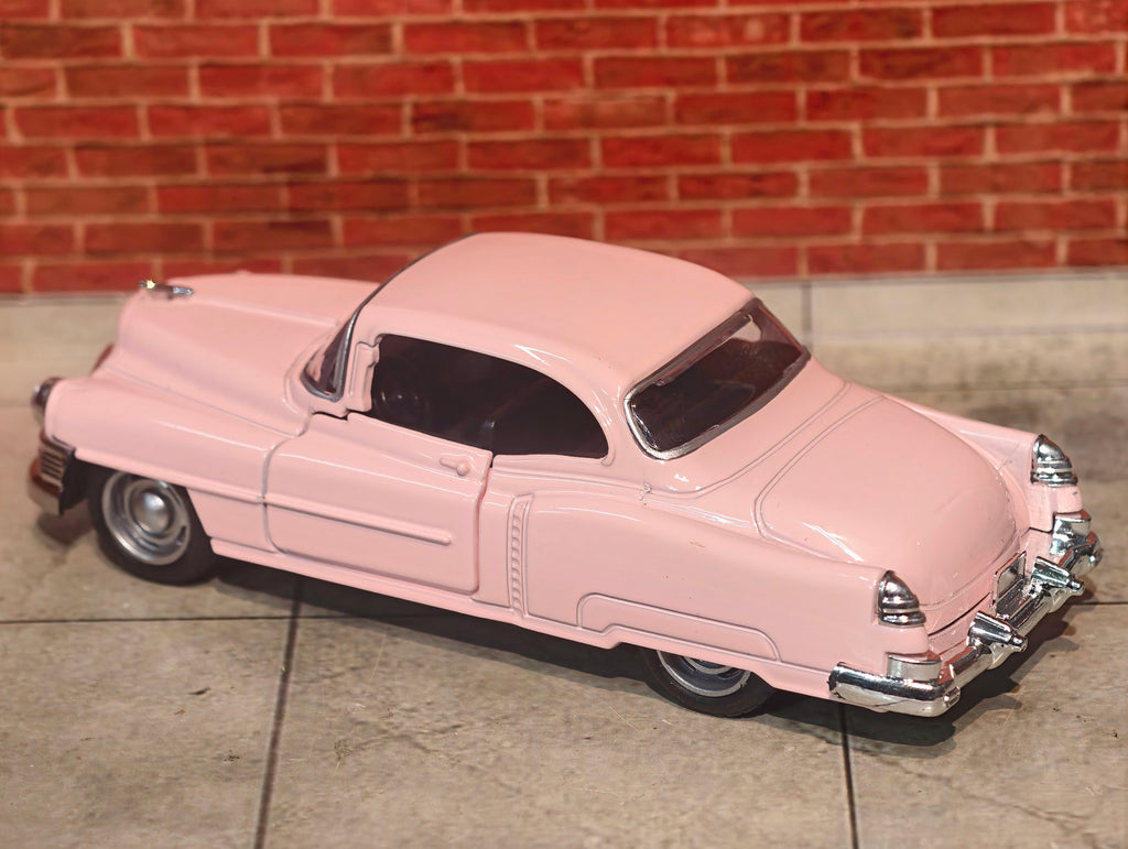 1955 Cadillac Coupe DeVille 1:32 Scale