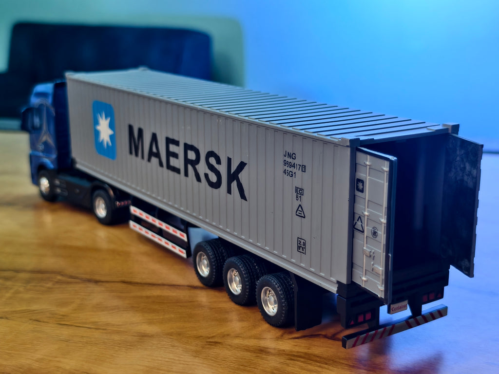 Mercedes-Benz Actros container truck (tractor-trailer) 1:50 Scale Big Size