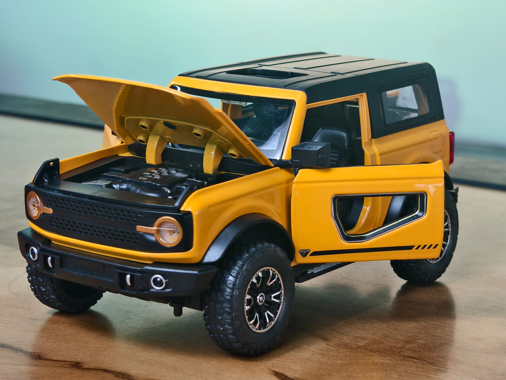 Ford Bronco 1:24 Scale Premium Detailing