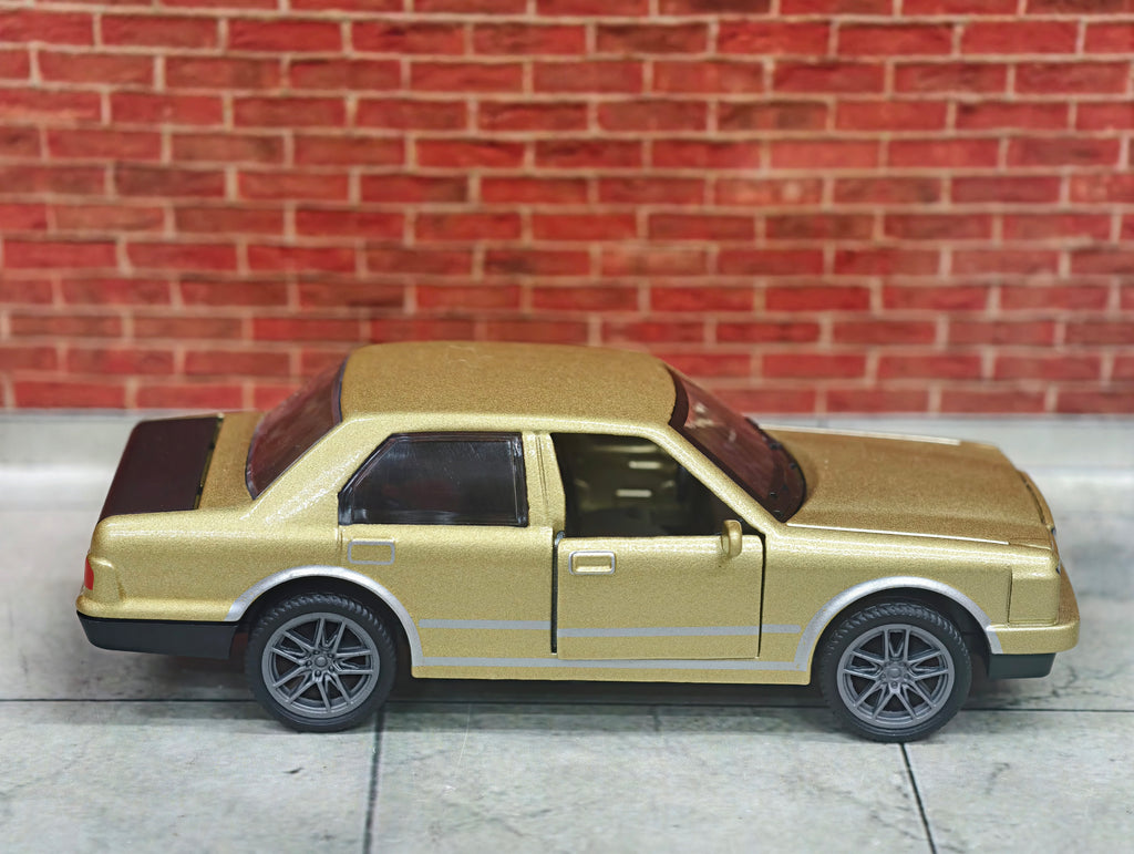 Toyota century 1:36 Scale Premium Detailing