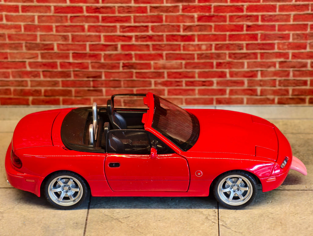 Mazda MX-5 Miata (NA) Roadster