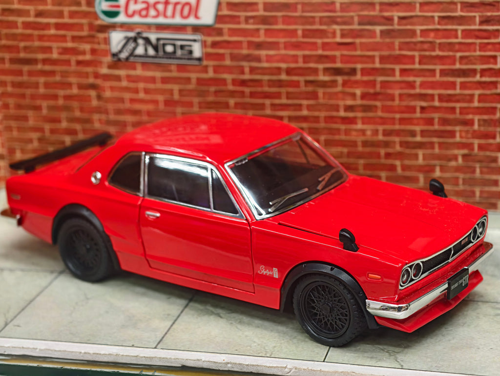 Nissan Skyline GT-R 1969 Model 1:22 Scale Premium Detailing