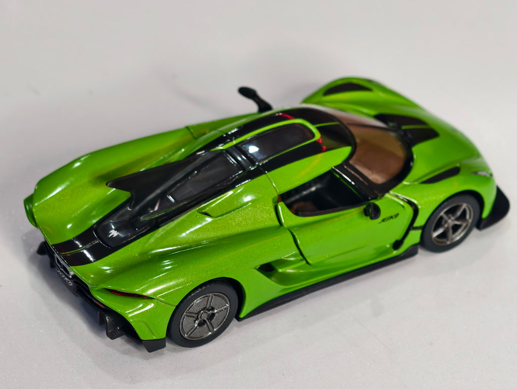 KiNSMART Official Licensed Koenigsegg Jesko Absolut Livery Edition 1/36 scale