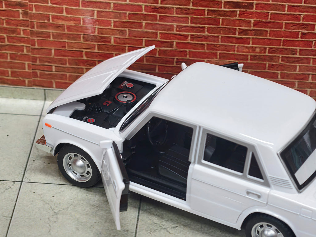 Lada 2106 (VAZ-2106 Zhiguli)1:24 Scale Premium Detailing ABS Material