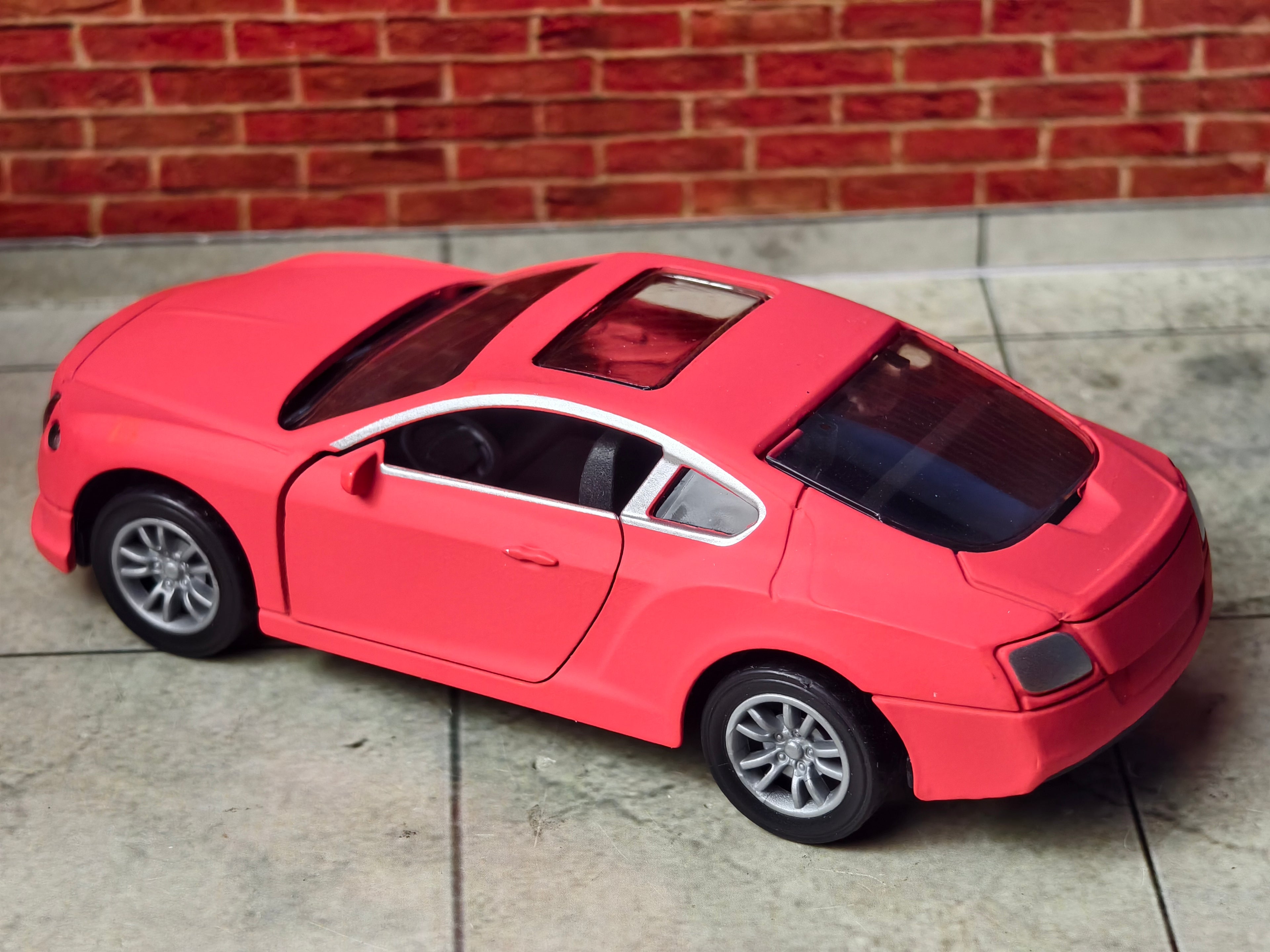 Bentley Continental GT 1:36 Scale Premium Detailing