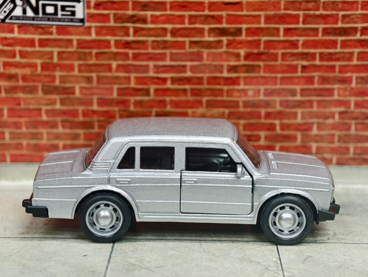 Fiat 1100-D 1:36 Scale Premium Detailing
