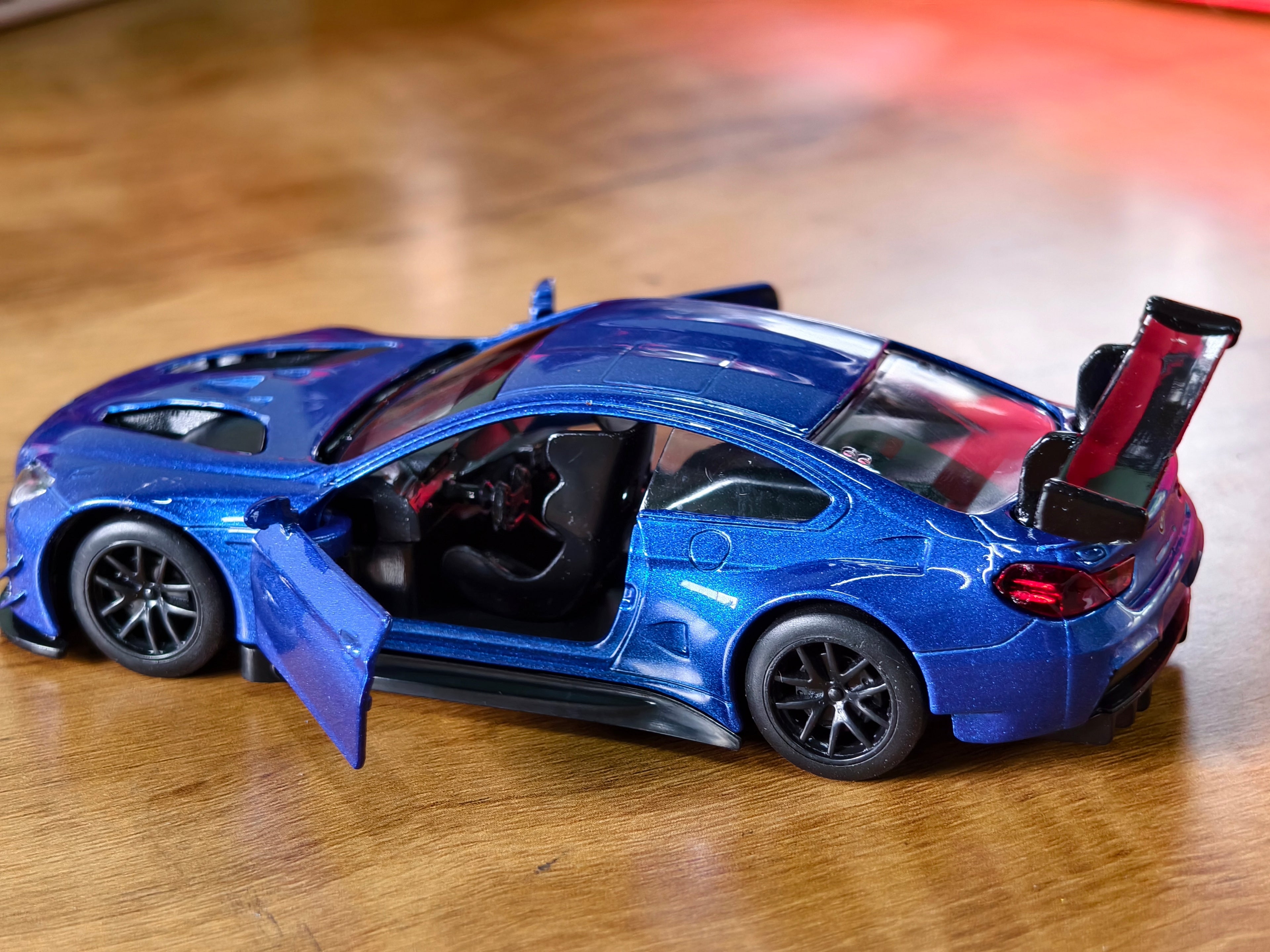 Official Licensed BMW M6 GT3 1:44 Scale by MSZ