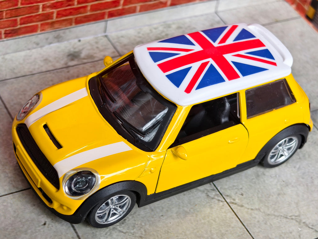 Mini Cooper S 1:32 Scale
