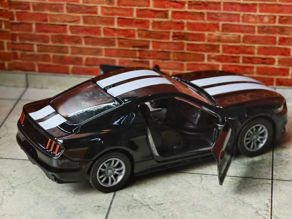 Ford Mustang S550 1:36 Scale