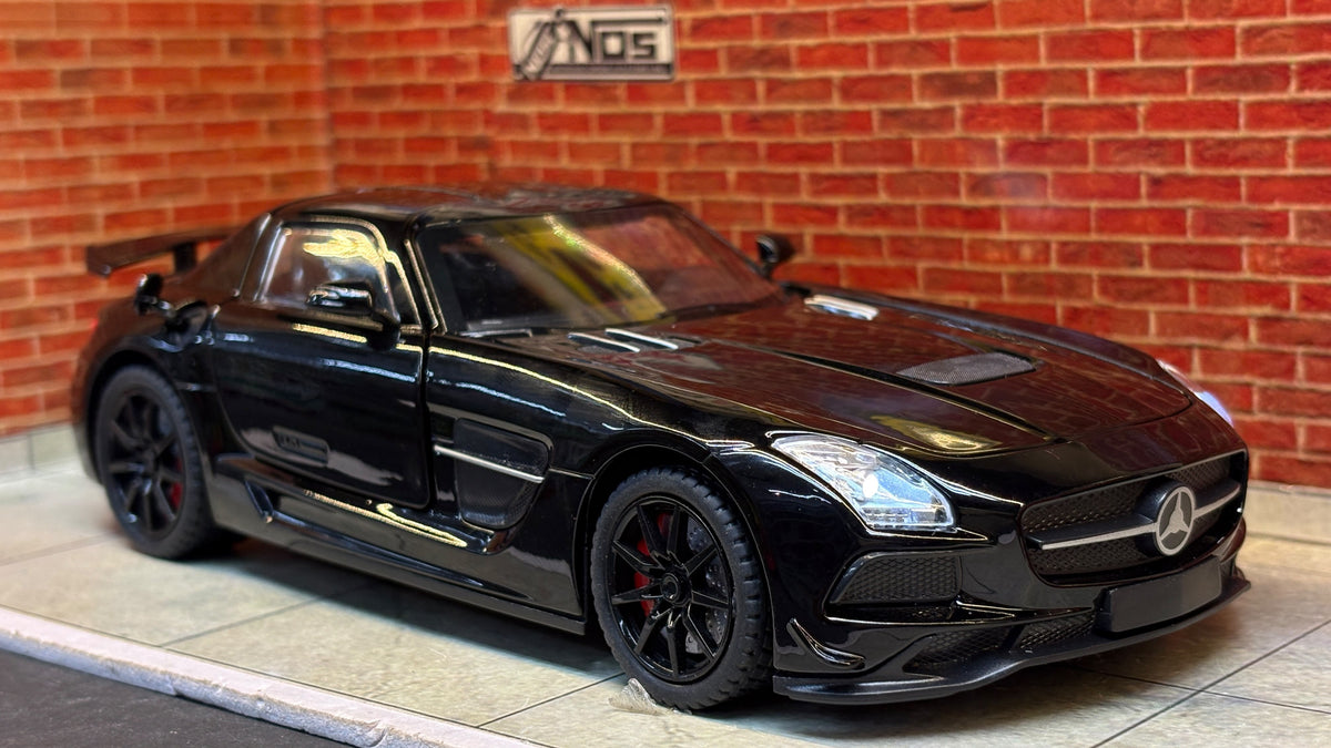 Mercedes-Benz SLS AMG Coupé 1:24 Scale Premium Detailing