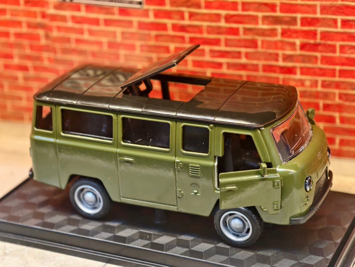 UAZ 452 Burkhana 1:36 Scale