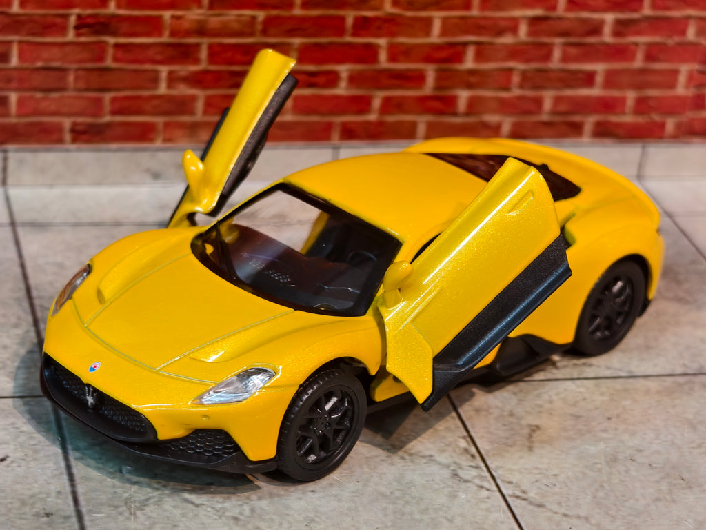 Official Licensed MASERATI MC 21 1:41 Scale