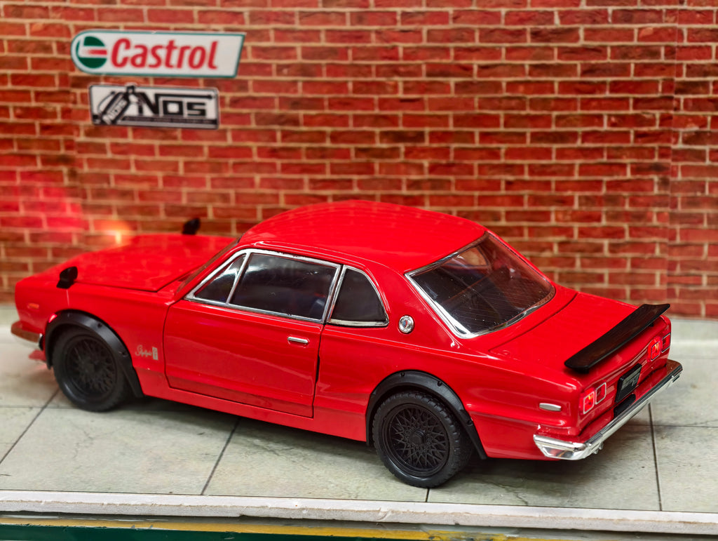 Nissan Skyline GT-R 1969 Model 1:22 Scale Premium Detailing