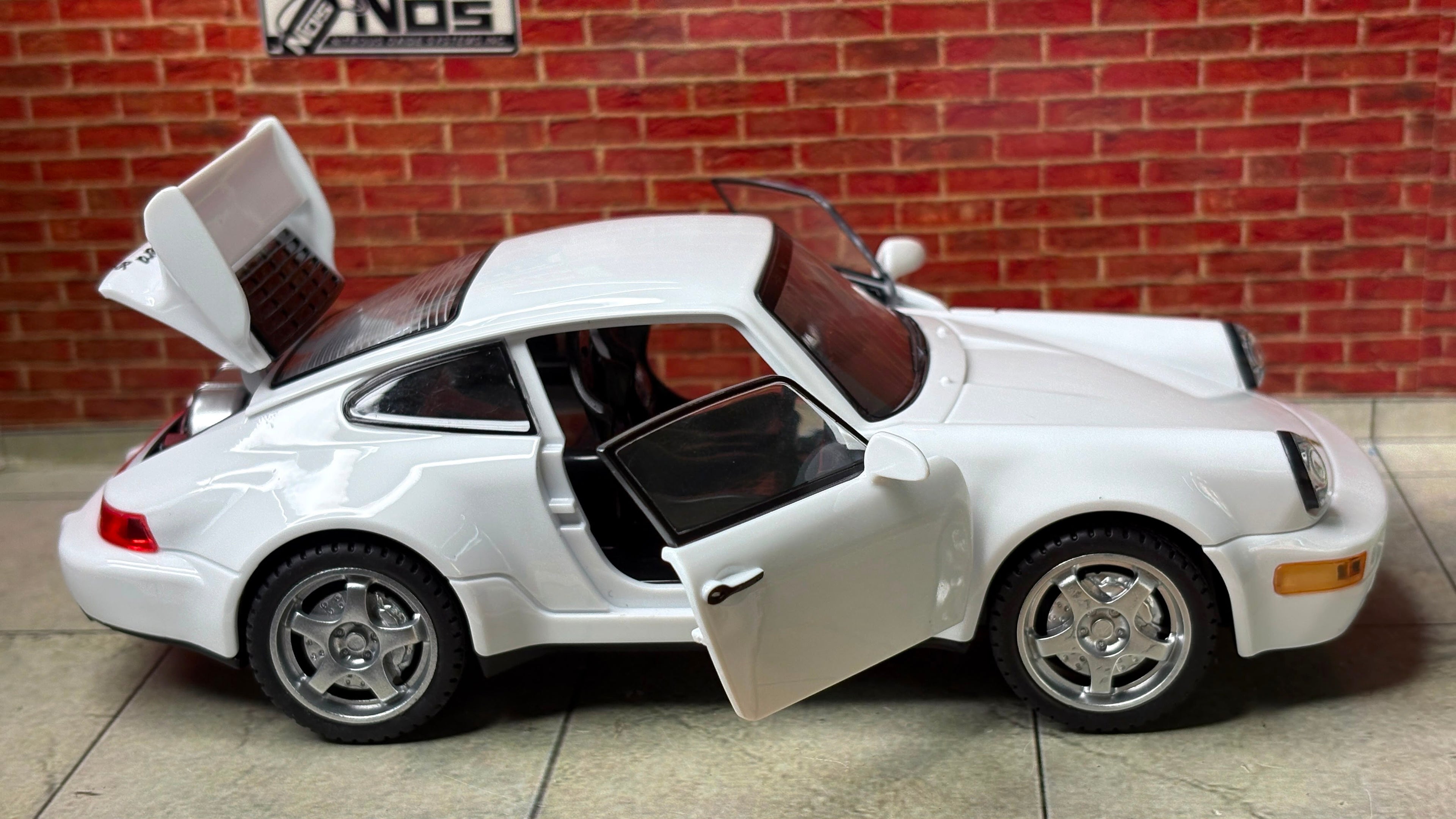 Porsche 911 (964) Turbo 1990 s 1:24 ABS Premium Detailing