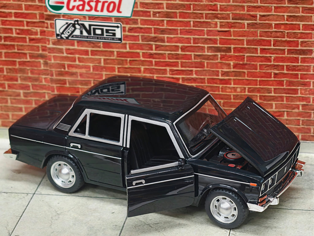 Lada 2106 (VAZ-2106 Zhiguli)1:24 Scale Premium Detailing ABS Material