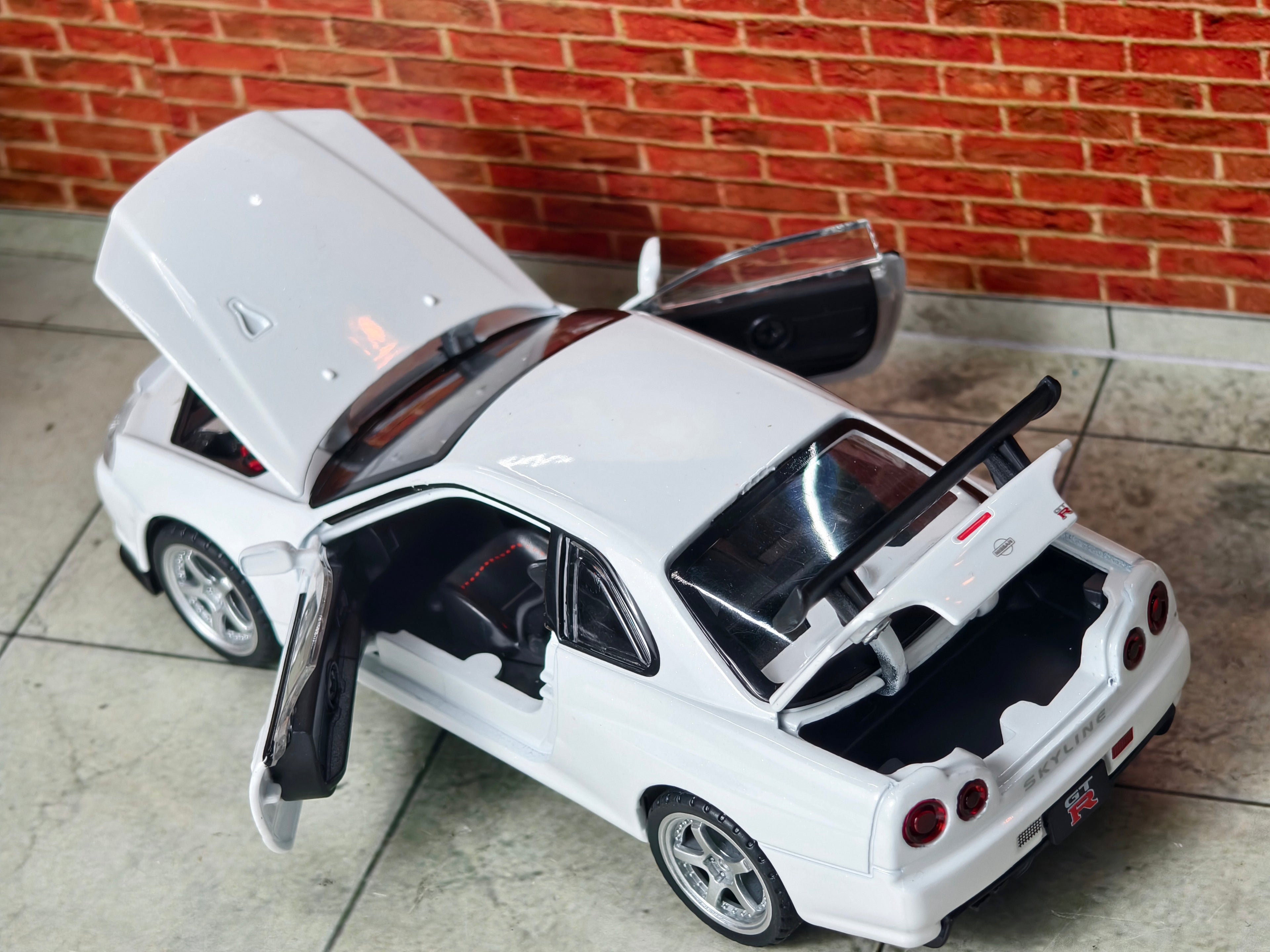 Nissan Skyline GTR 1:32 Scale