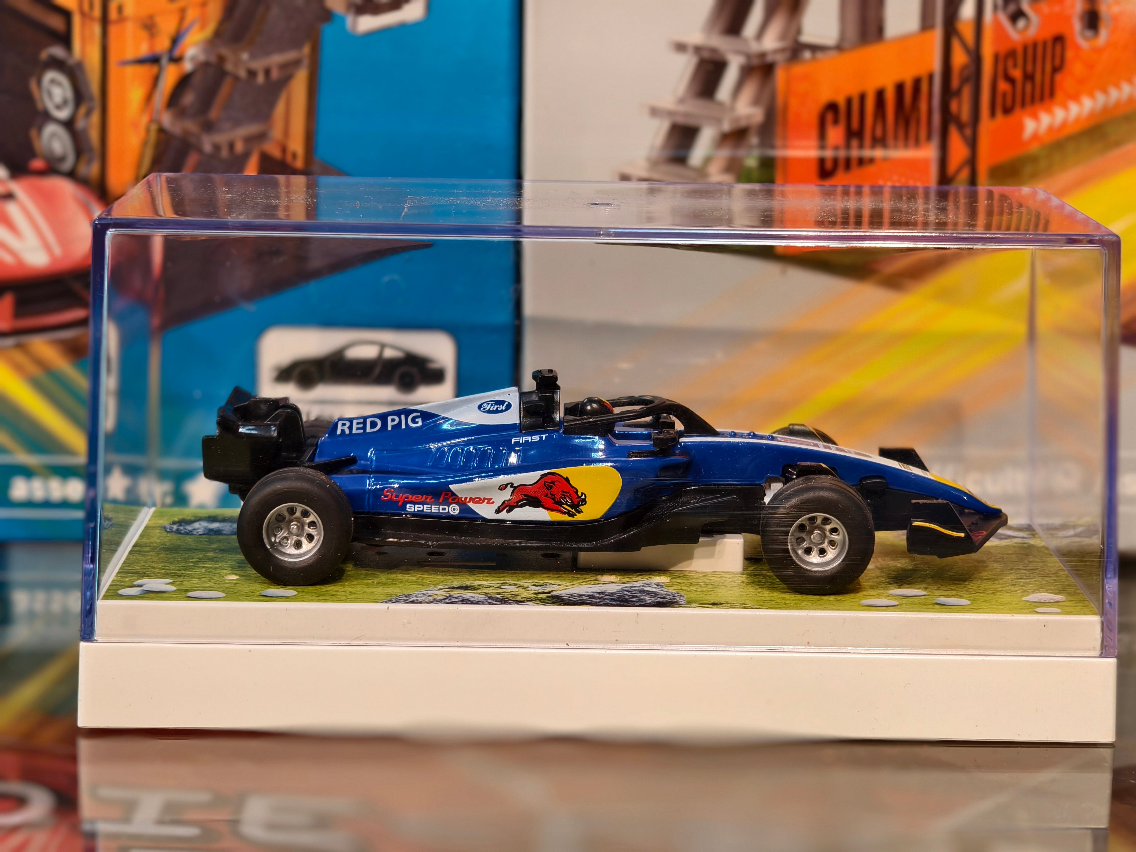 TRASPED Minir RC F1 1:64 Diecast RC Cars