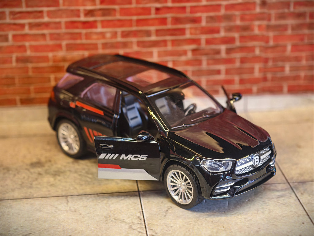 Towing Vehicle Combo Set 1:43 Scale