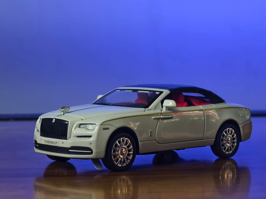 Rolls-Royce Dawn Convertible Black  1:32 Scale