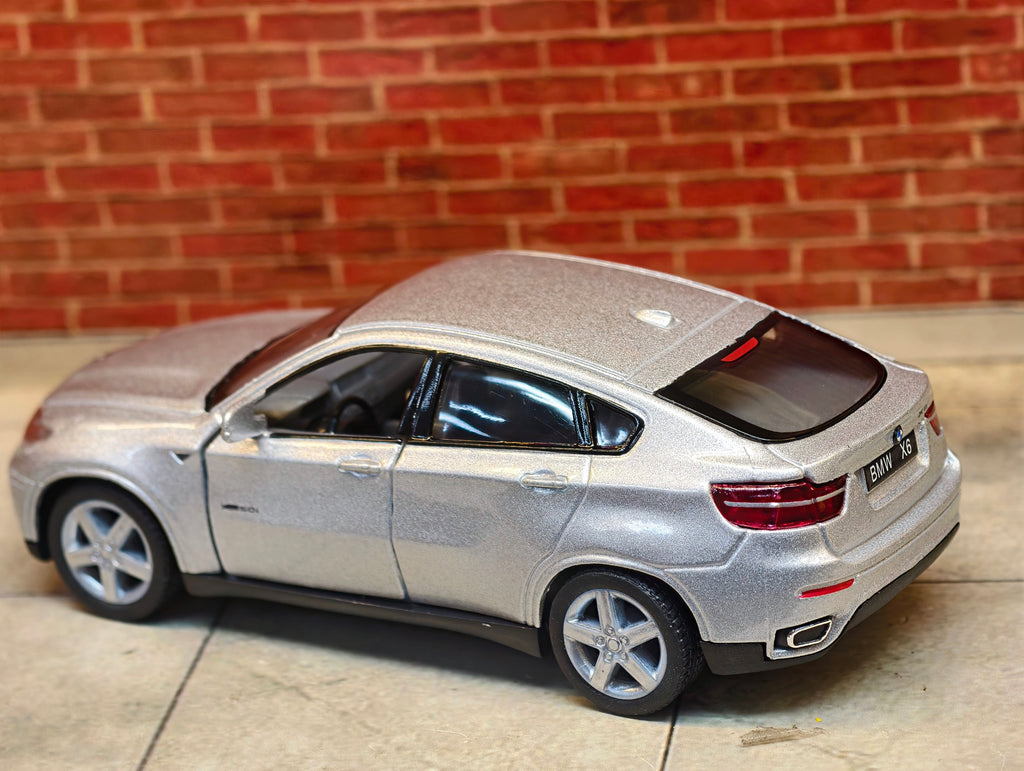 Kinsmart Official Licensed BMW X6 1:38 Scale