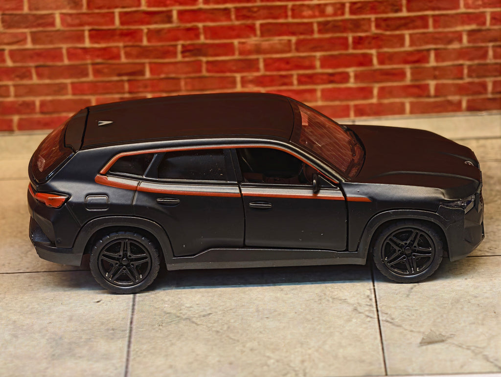BMW X M 1:26 Scale Premium Detailing
