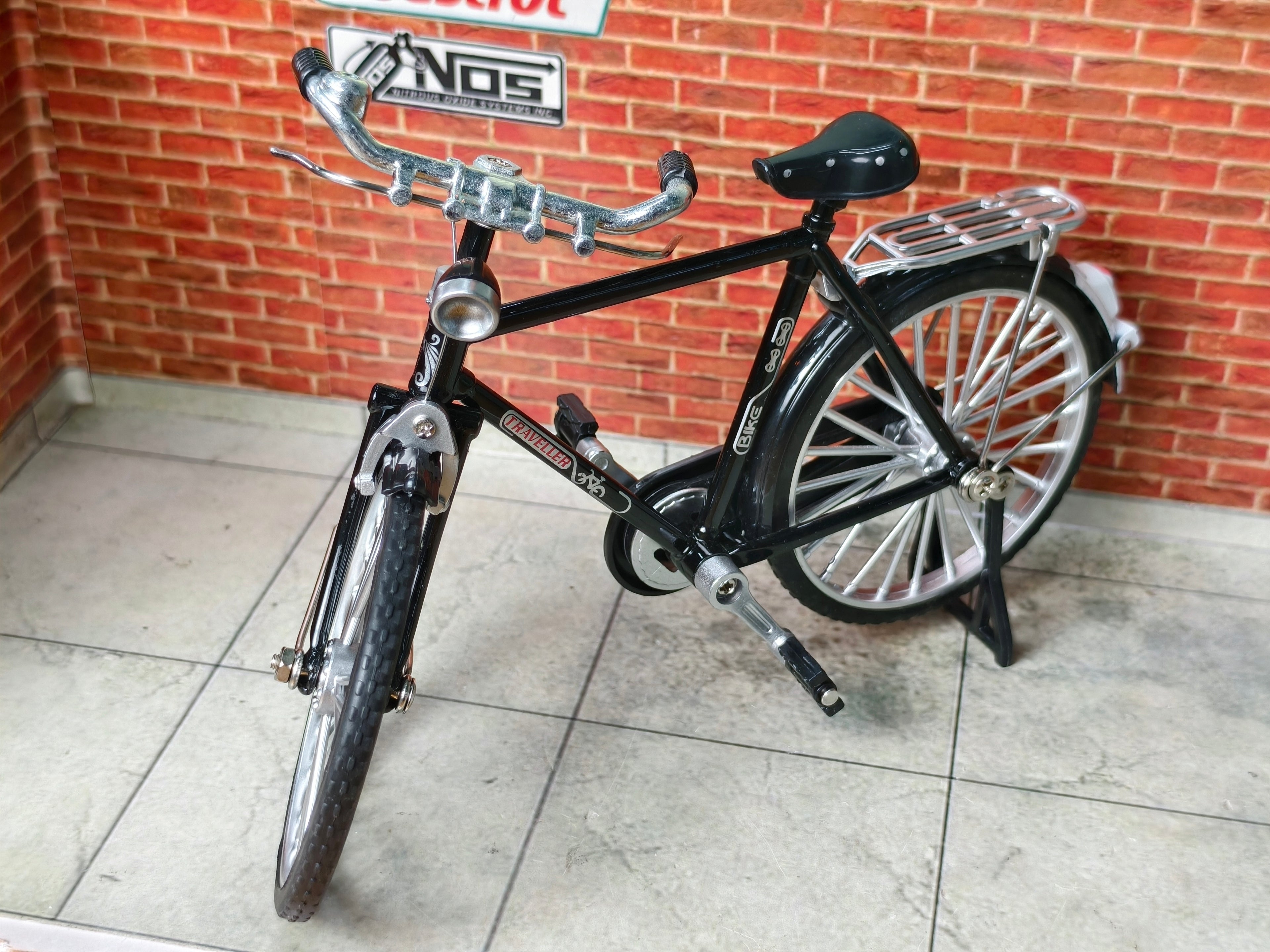 Vintage Diecast Cycle Model with Briefcase and Pump