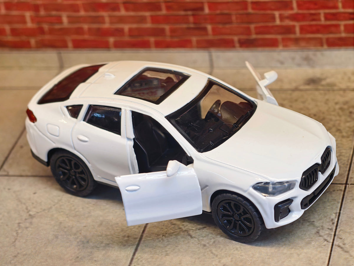 BMW X6 1:43 Scale premium detailing