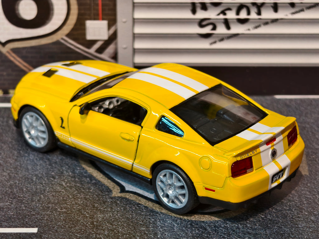 Kinsmart Official Licensed 2007 Shelby GT500 1:38 Scale