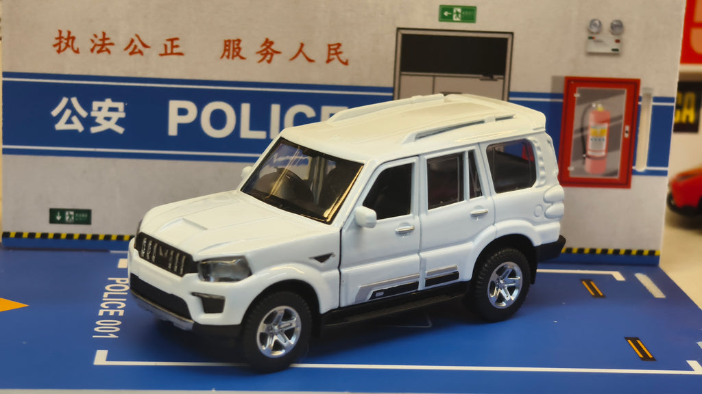 Mahindra Scorpio 1:36 Scale