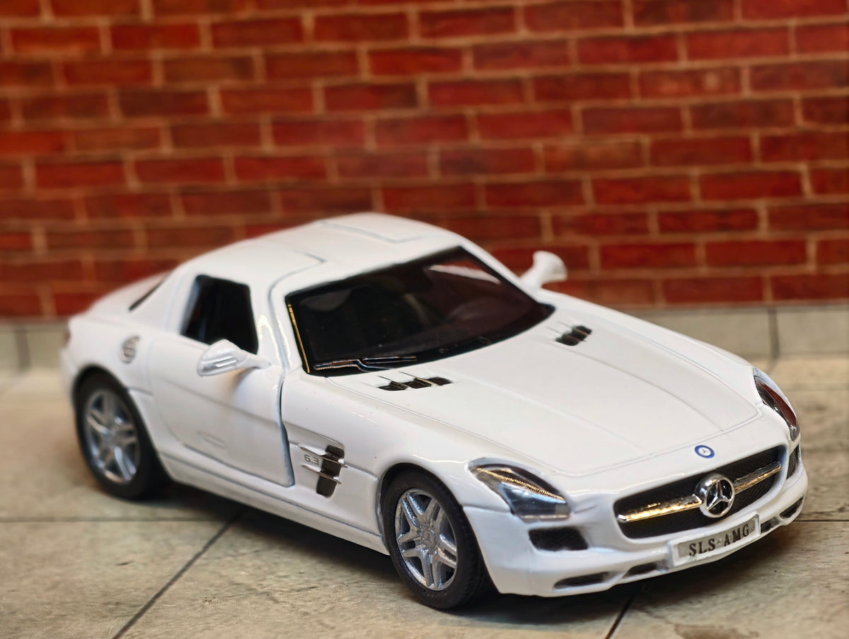 Kinsmart Official Licensed Mercedes Benz SLS AMG 1:36 Scale