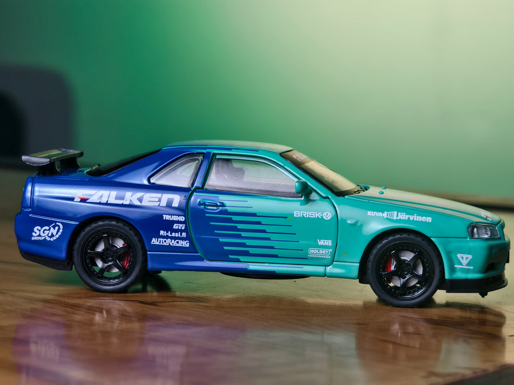 Nissan Skyline GTR R-34 Racing Livery Edition 1:32