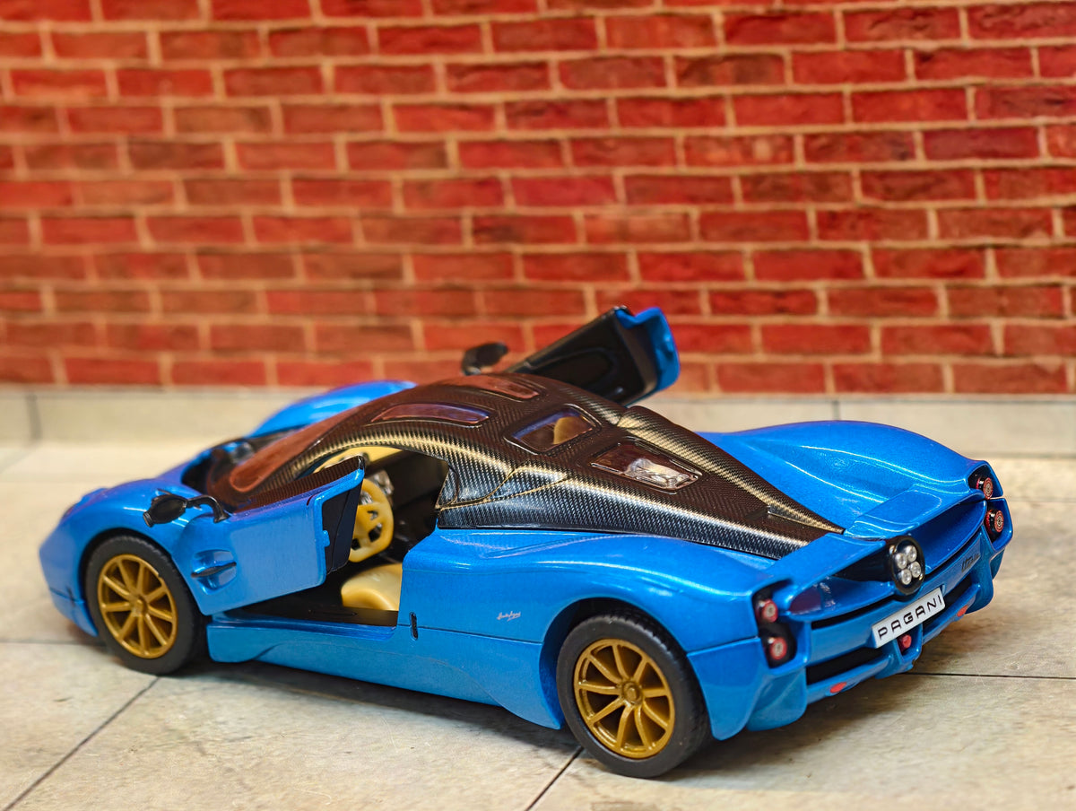 Kinsmart Official Licensed Pagani Utopia 1:36 Scale